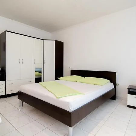 公寓 Veve 波斯蒂勒