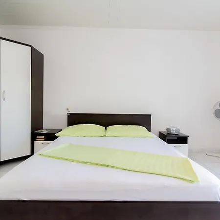 Apartment Veve *